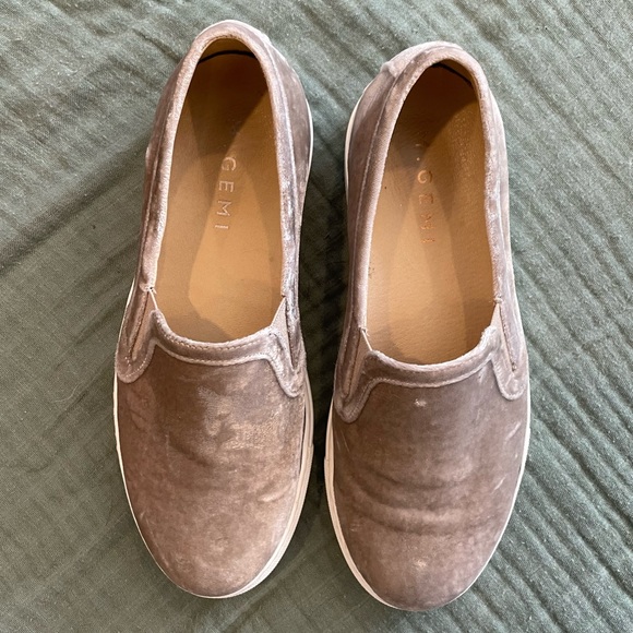 M. Gemi The Cerchio Velvet - Picture 2 of 8